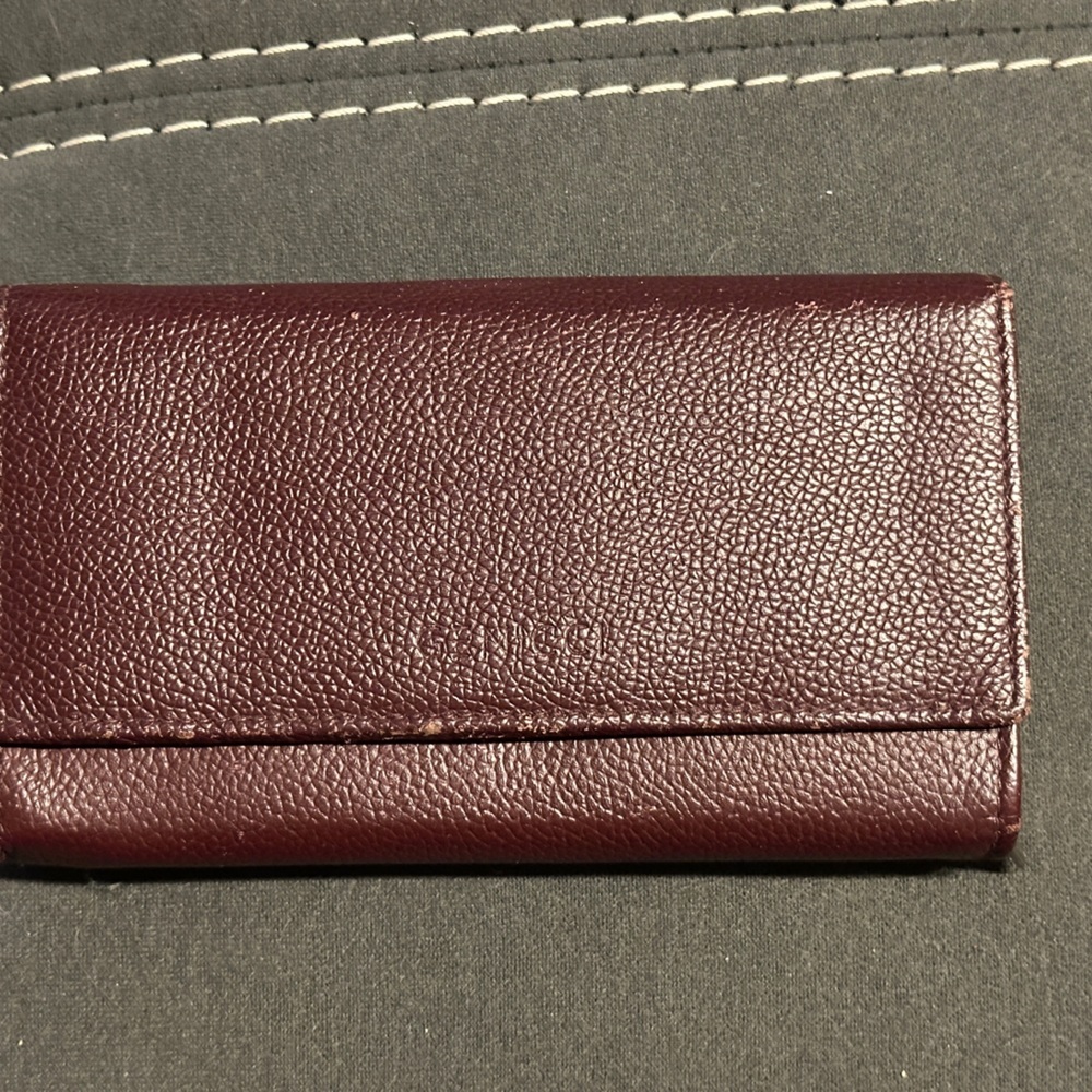 Genicci Burgundy Leather Wallet